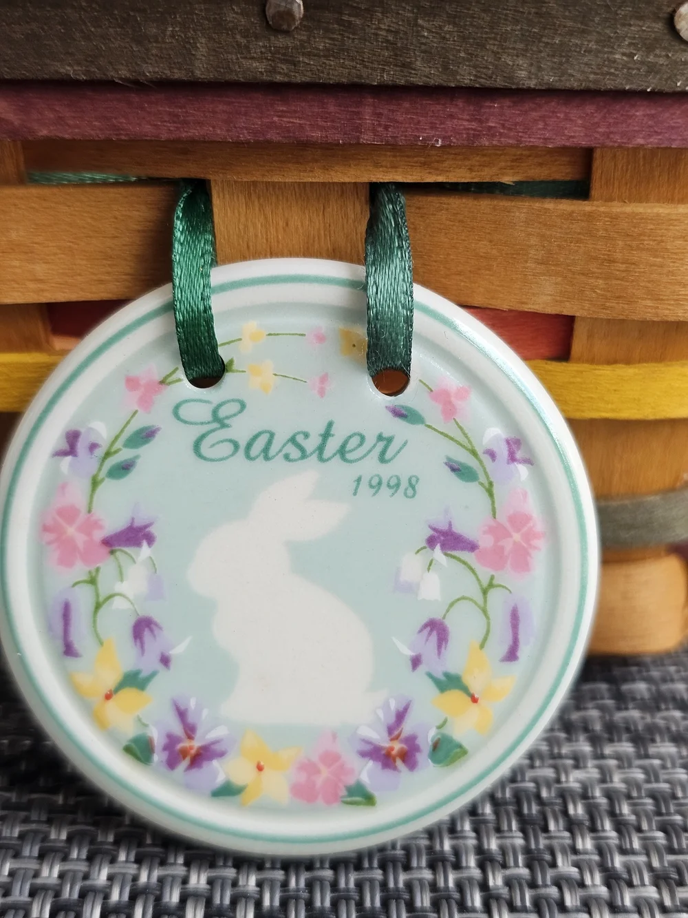 Vintage 1998 Longaberger Small Stained Easter Basket with Tie-On Ceramic Charm